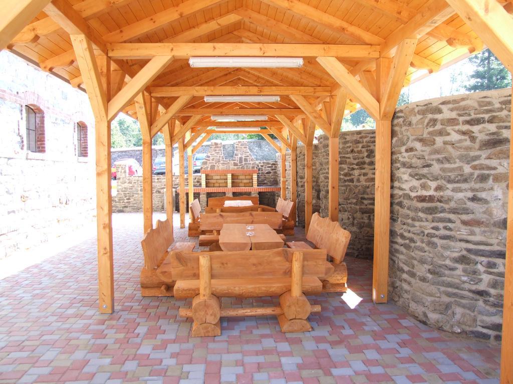 Ranc Pod Rejvizem Zlaté Hory Exterior foto
